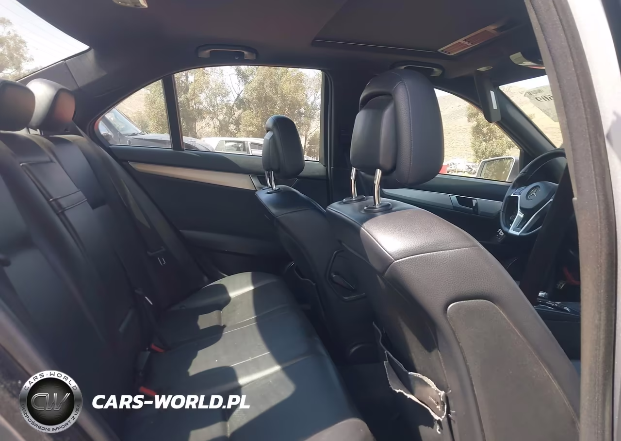 2012 Mercedes-Benz C 250 Sport VIN:WDDGF4HB3CR219857 - 8