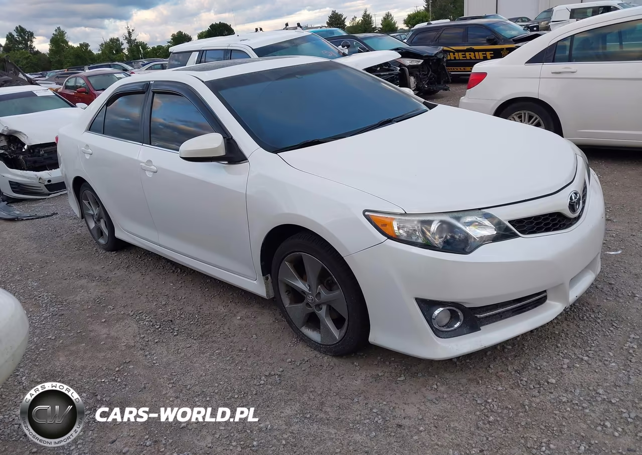 2012 Toyota Camry Se Limited Edition – zdjęcie 1 z 11