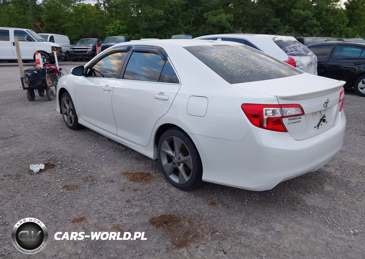 2012 Toyota Camry Se Limited Edition VIN:4T1BF1FK8CU634171 - 3