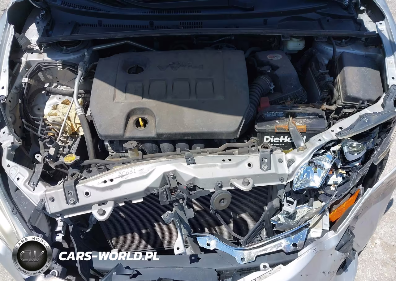 2015 Toyota Corolla L VIN:2T1BURHE4FC319983 - 10