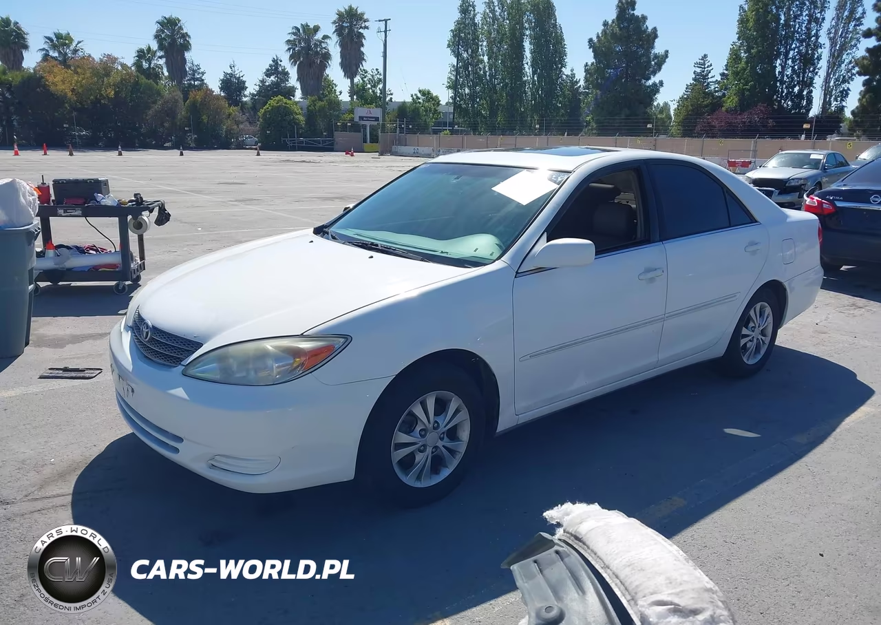 2002 Toyota Camry Xle VIN:JTDBE30K120056108 - 2