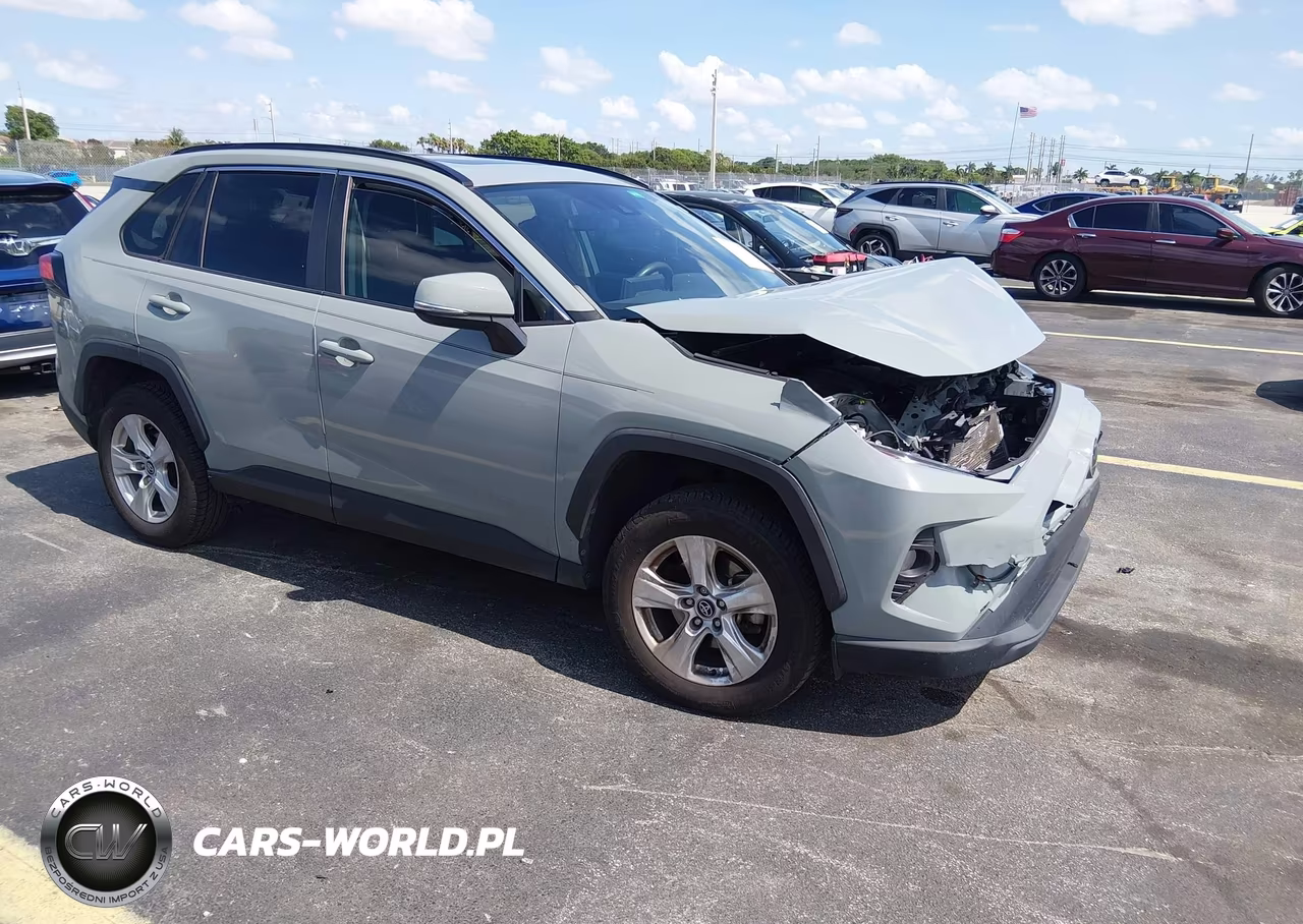 2021 Toyota Rav4 Xle – zdjęcie 1 z 16