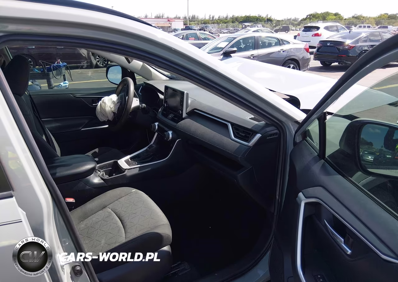 2021 Toyota Rav4 Xle VIN:2T3W1RFV6MW122040 - 5