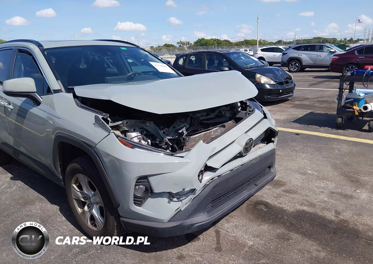 2021 Toyota Rav4 Xle VIN:2T3W1RFV6MW122040 - 6