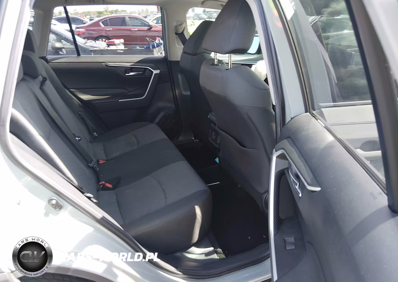 2021 Toyota Rav4 Xle VIN:2T3W1RFV6MW122040 - 8