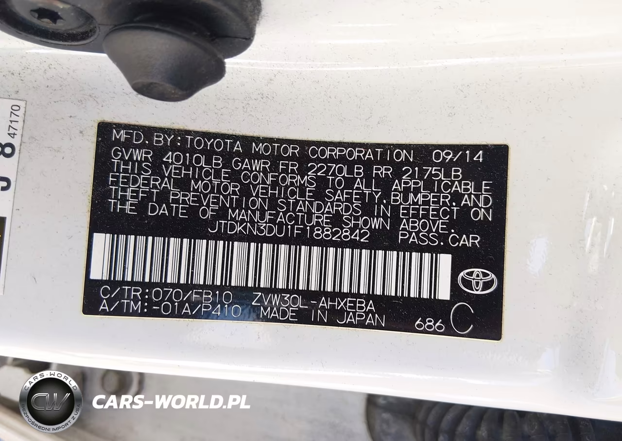 2015 Toyota Prius Two VIN:JTDKN3DU1F1882842 - 9
