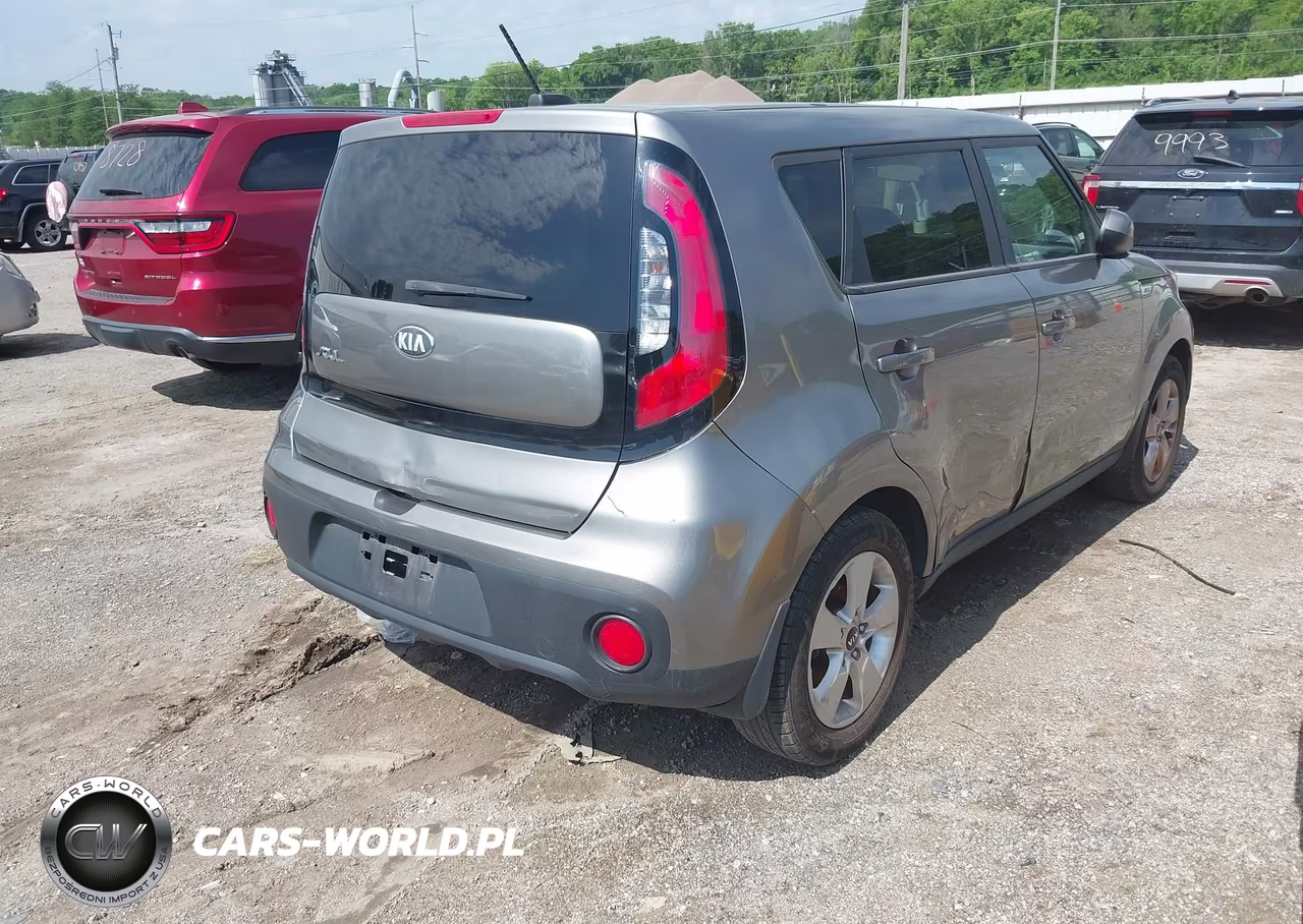2017 Kia Soul VIN:KNDJN2A26H7495809 - 4