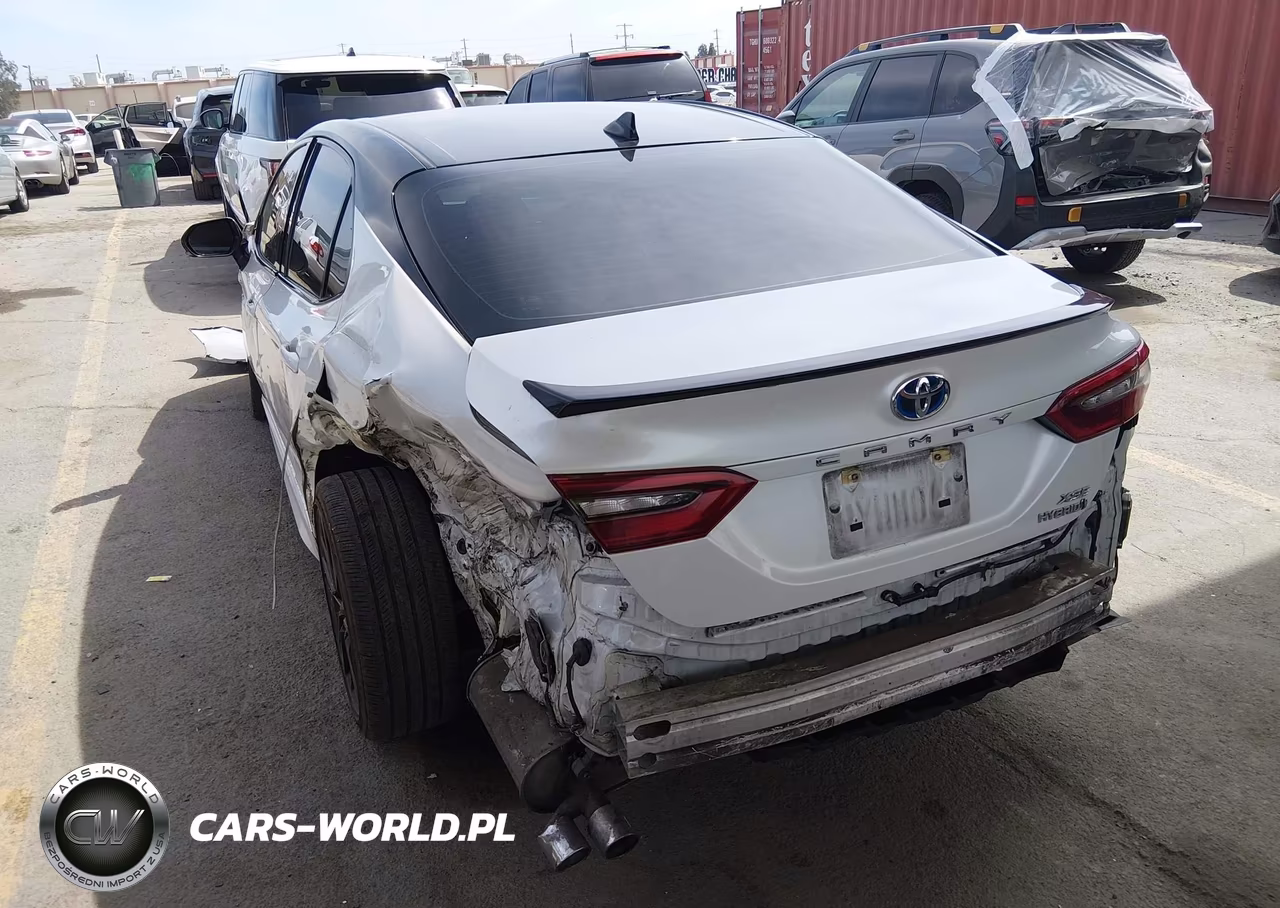 2021 Toyota Camry Xse Hybrid VIN:4T1K31AK4MU031672 - 3