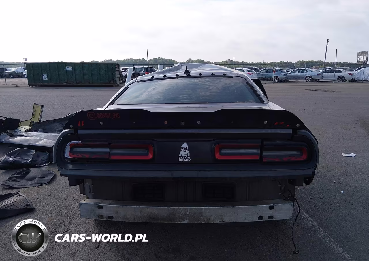 2016 Dodge Challenger R-T Plus VIN:2C3CDZBT1GH162856 - 15