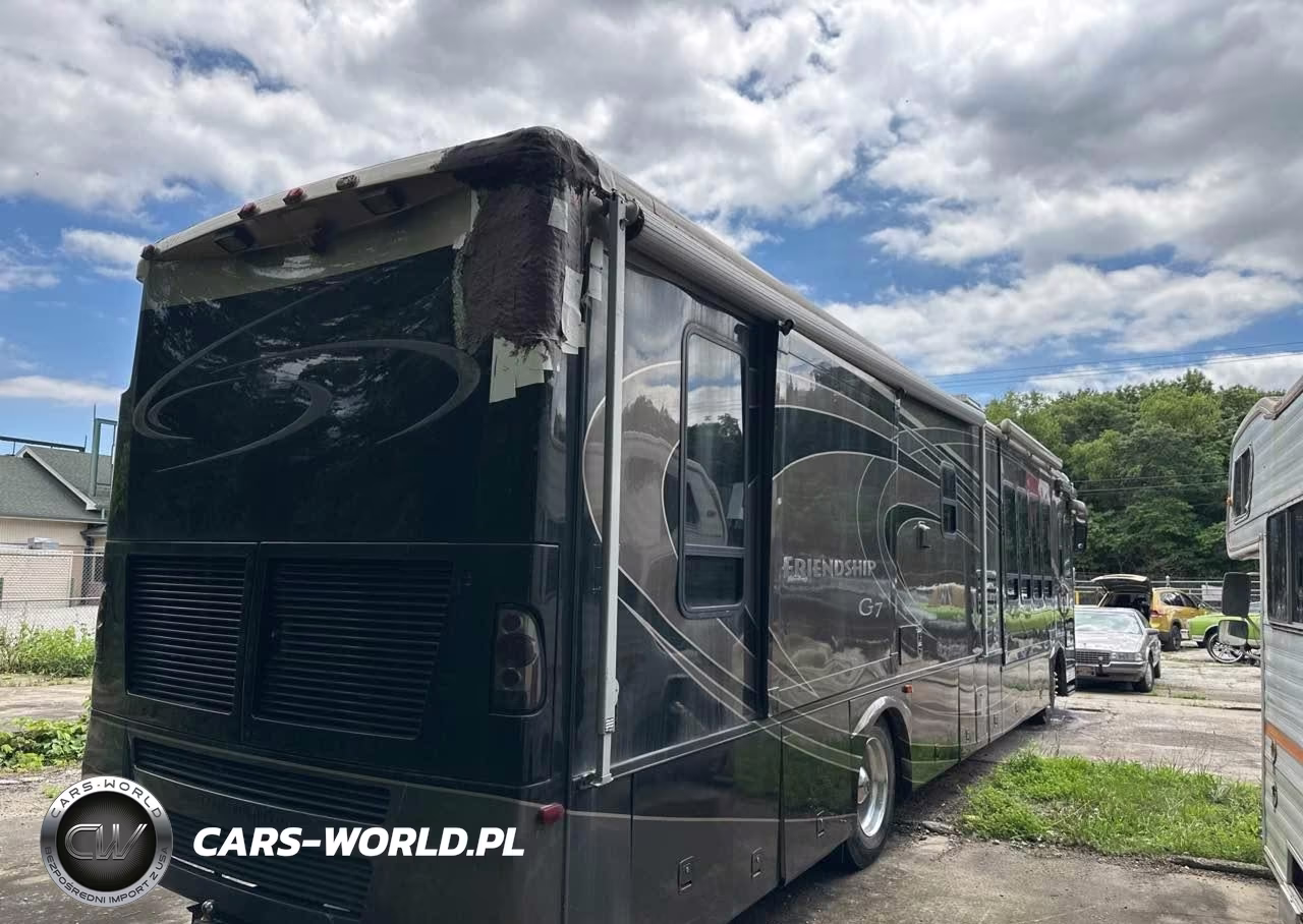 2005 Freightliner Chassis X Line Motor Home VIN:4UZAAHCY55CU38841 - 4