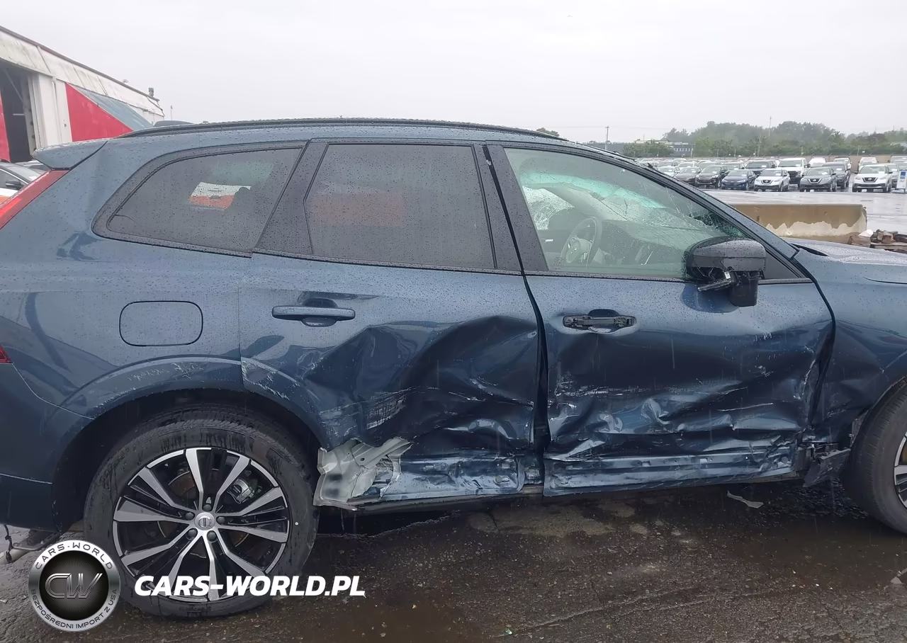 2024 Volvo Xc60 B5 Ultimate Dark Theme VIN:YV4L12RM9R1842495 - 14