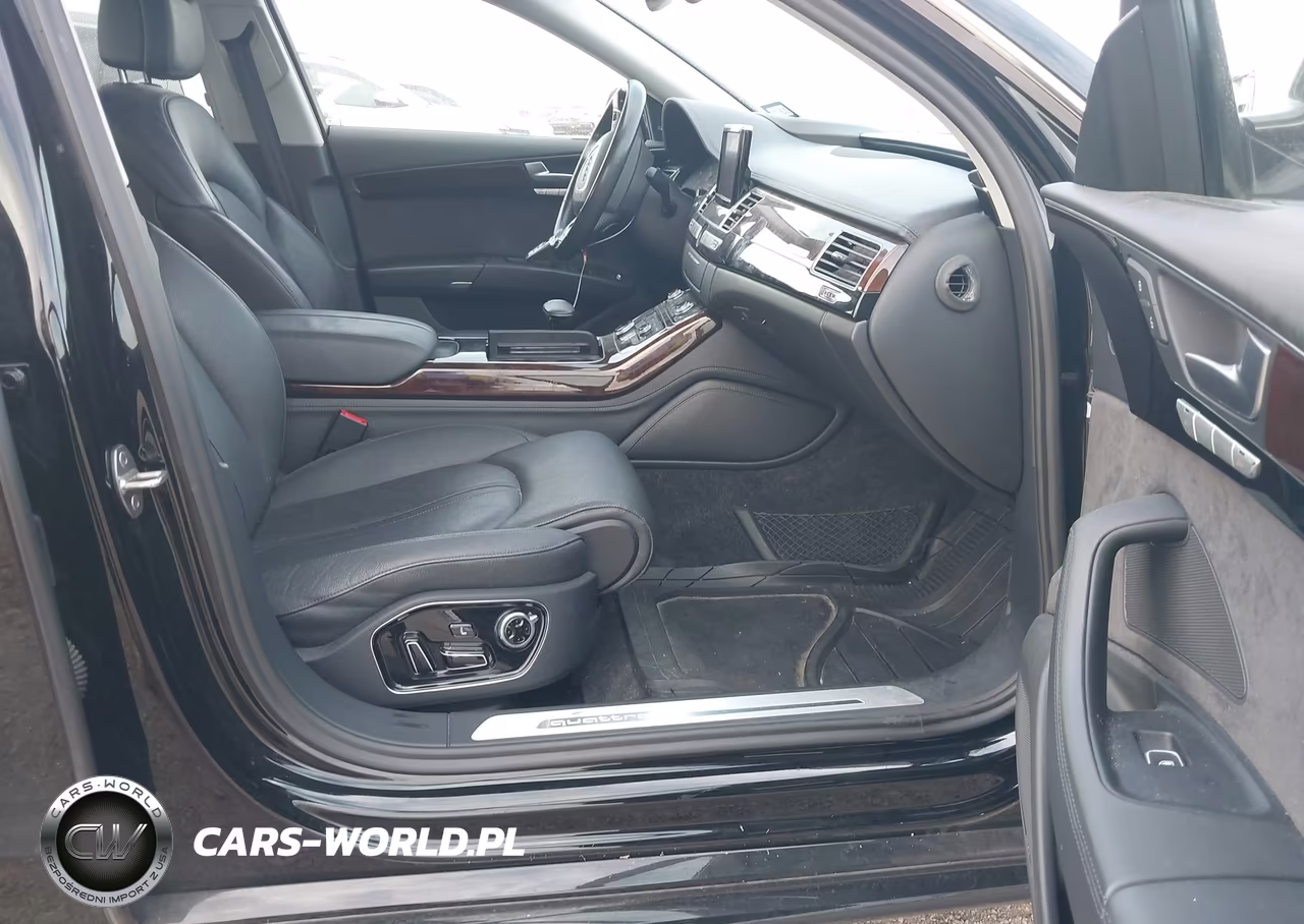 2017 Audi A8 L L 3.0T (Tiptronic) (No Longer Available For Ordering) VIN:WAU44AFD2HN012457 - 5