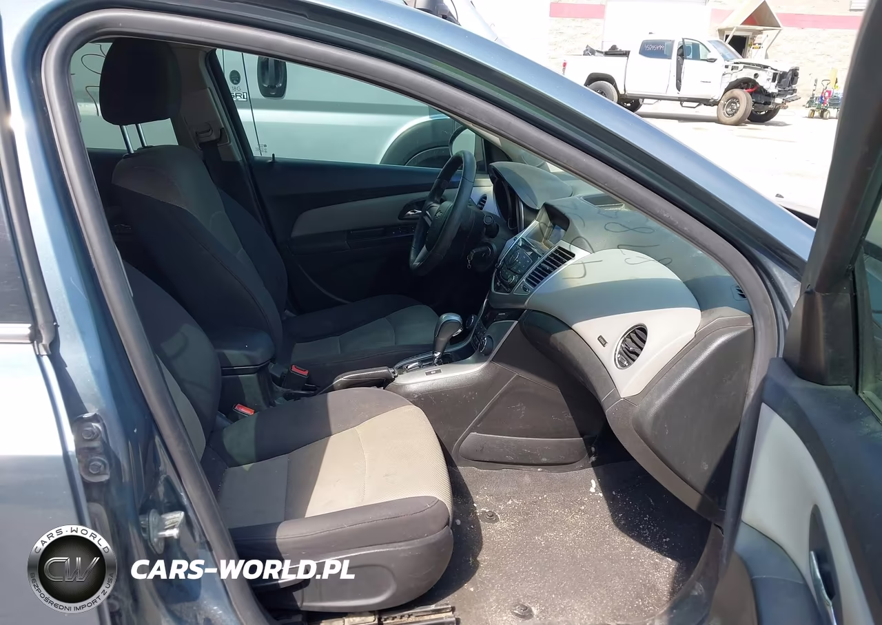 2012 Chevrolet Cruze Ls VIN:1G1PC5SH9C7288711 - 5