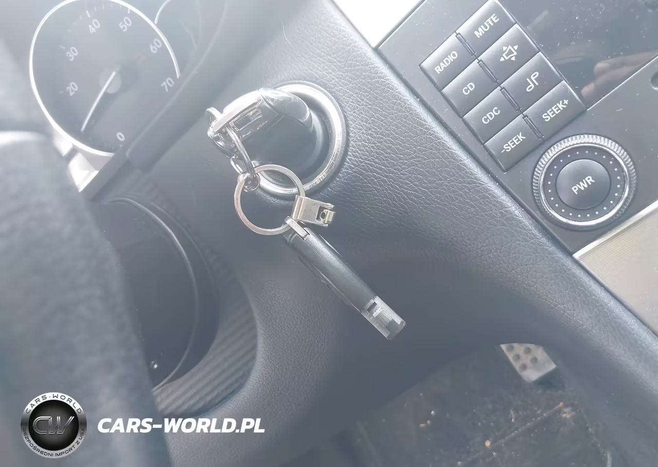 2006 Mercedes-Benz C-Class Sport VIN:WDBRF52H86F816528 - 11
