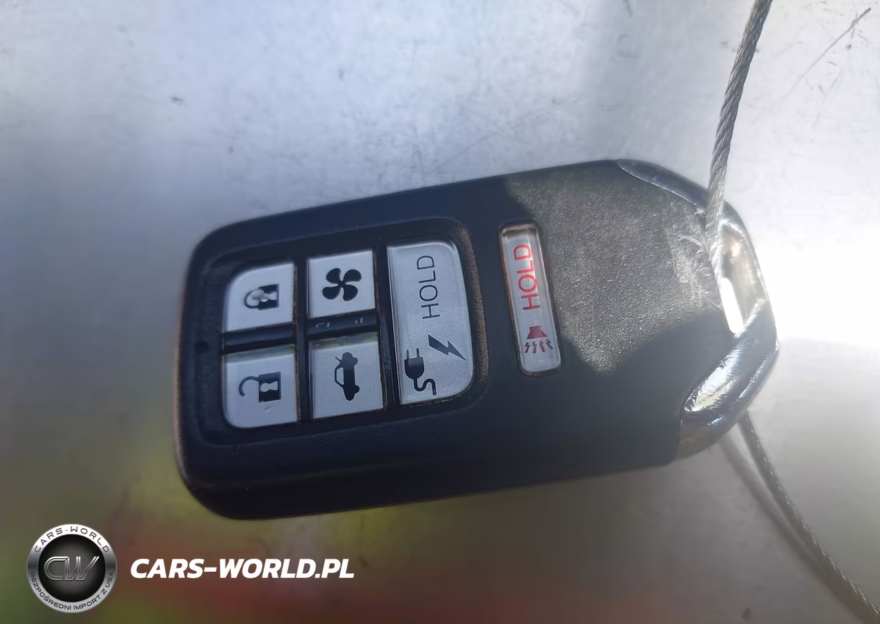 2019 Honda Clarity Plug-In Hybrid VIN:JHMZC5F18KC001991 - 11