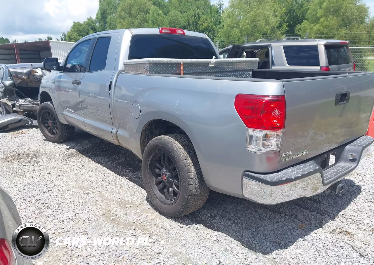2010 Toyota Tundra Grade 4.6L V8 VIN:5TFRM5F15AX003655 - 3