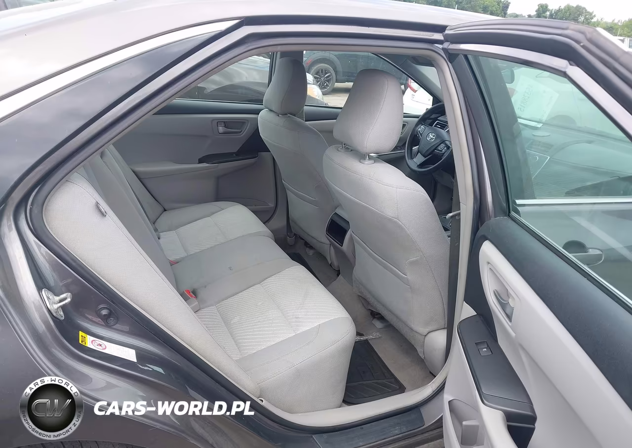 2016 Toyota Camry Le VIN:4T4BF1FK0GR549403 - 8