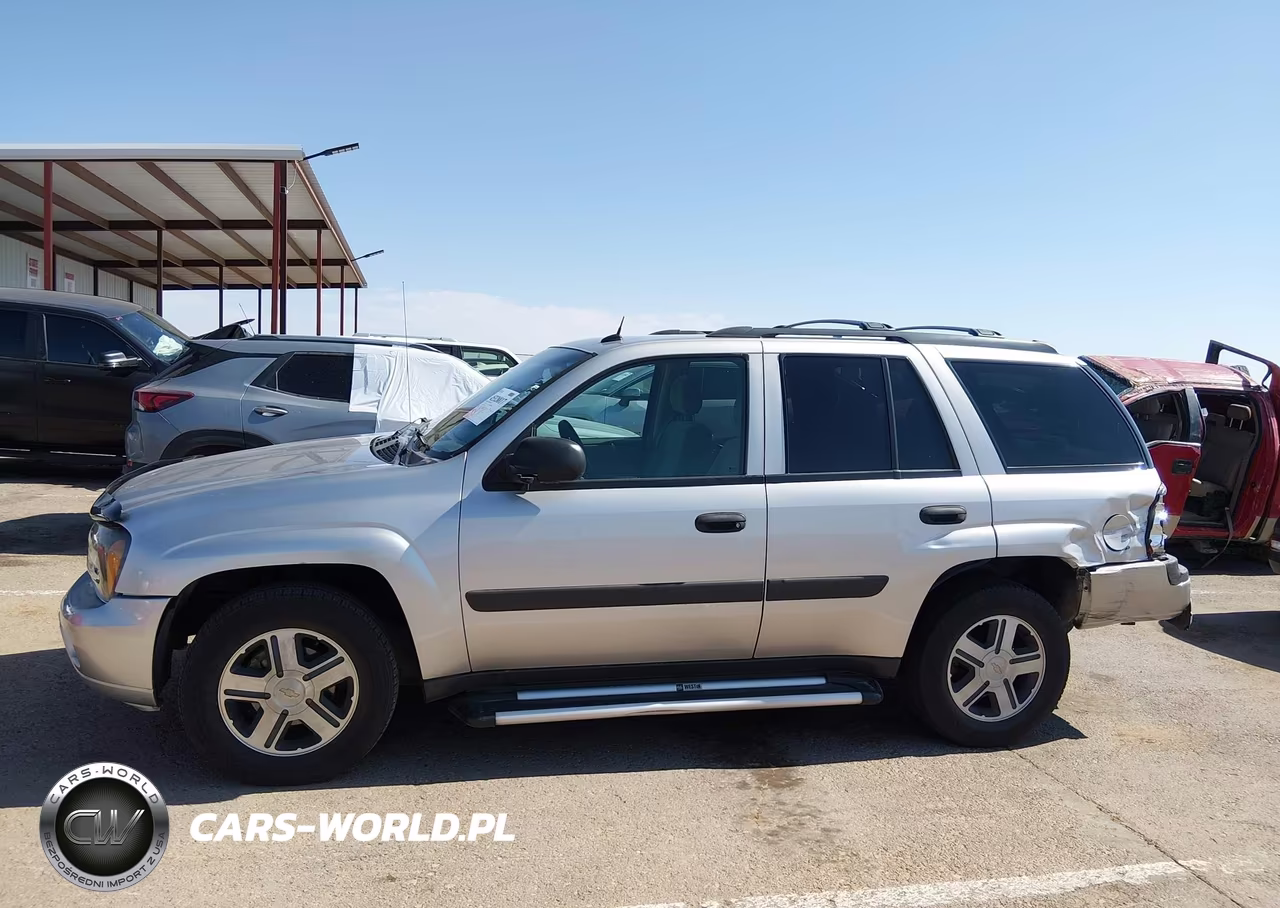 2005 Chevrolet Trailblazer Ls VIN:1GNDS13S852118105 - 14