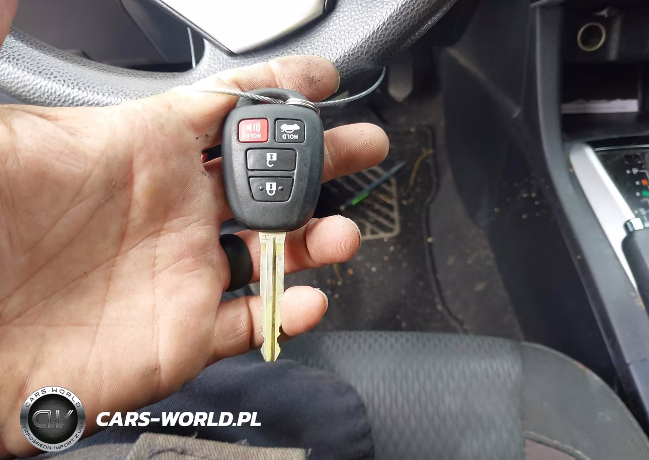 2017 Toyota Corolla Le VIN:2T1BURHE6HC907290 - 11