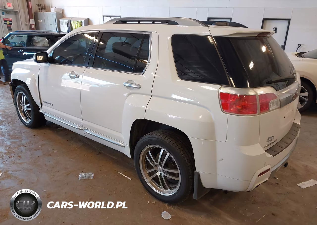 2015 GMC Terrain Denali VIN:2GKFLZE32F6423272 - 3