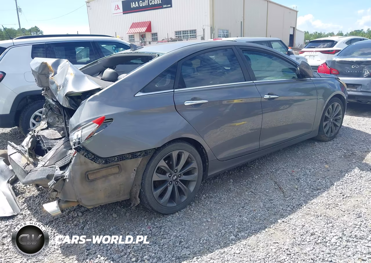 2011 Hyundai Sonata Se 2.0T VIN:5NPEC4AB9BH261850 - 4