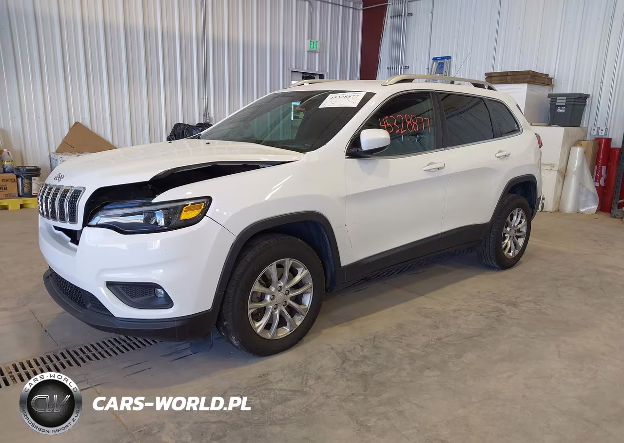 2019 Jeep Cherokee Latitude 4X4 VIN:1C4PJMCX9KD216615 - 2