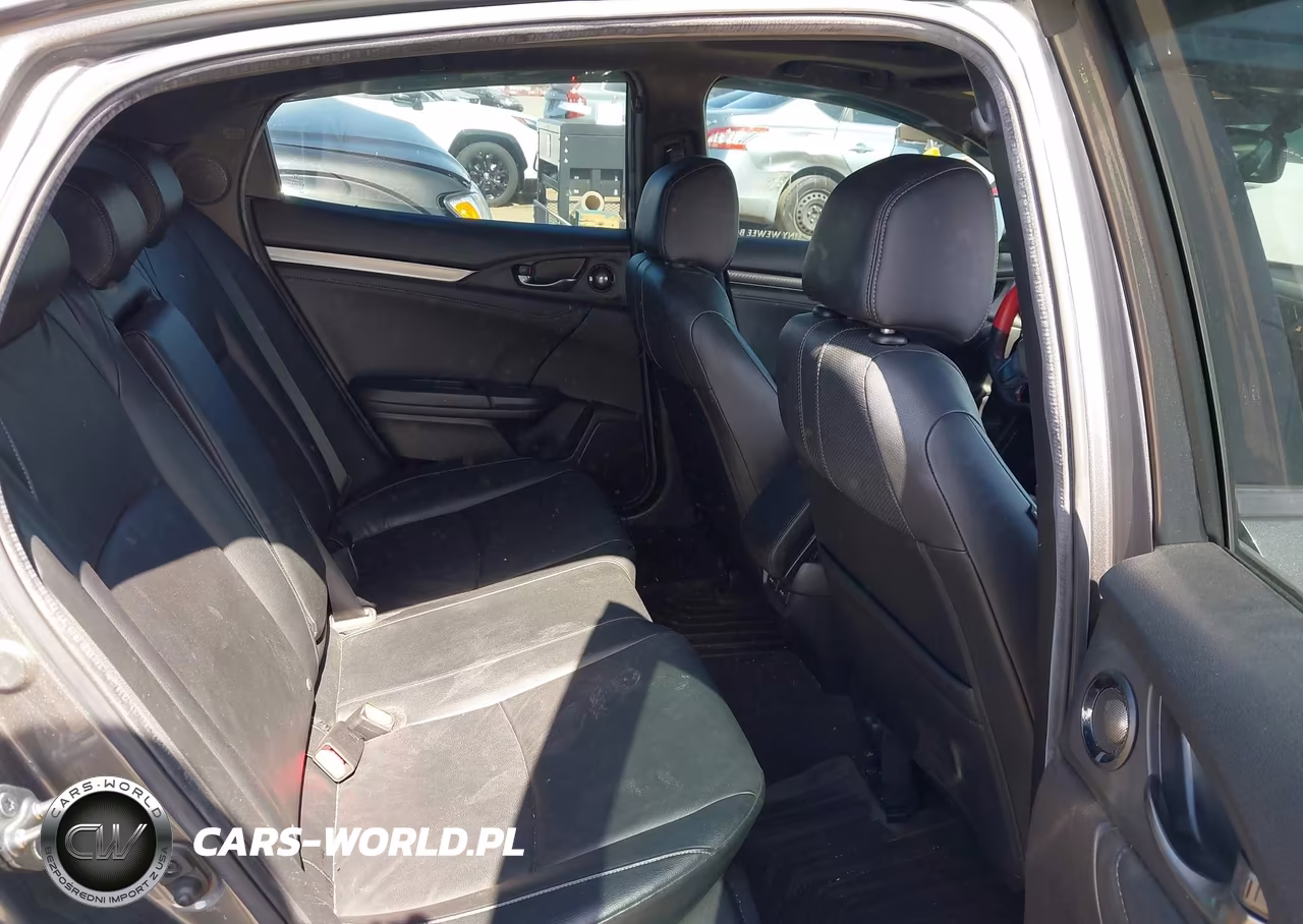 2017 Honda Civic Sport Touring VIN:SHHFK7H91HU418112 - 8