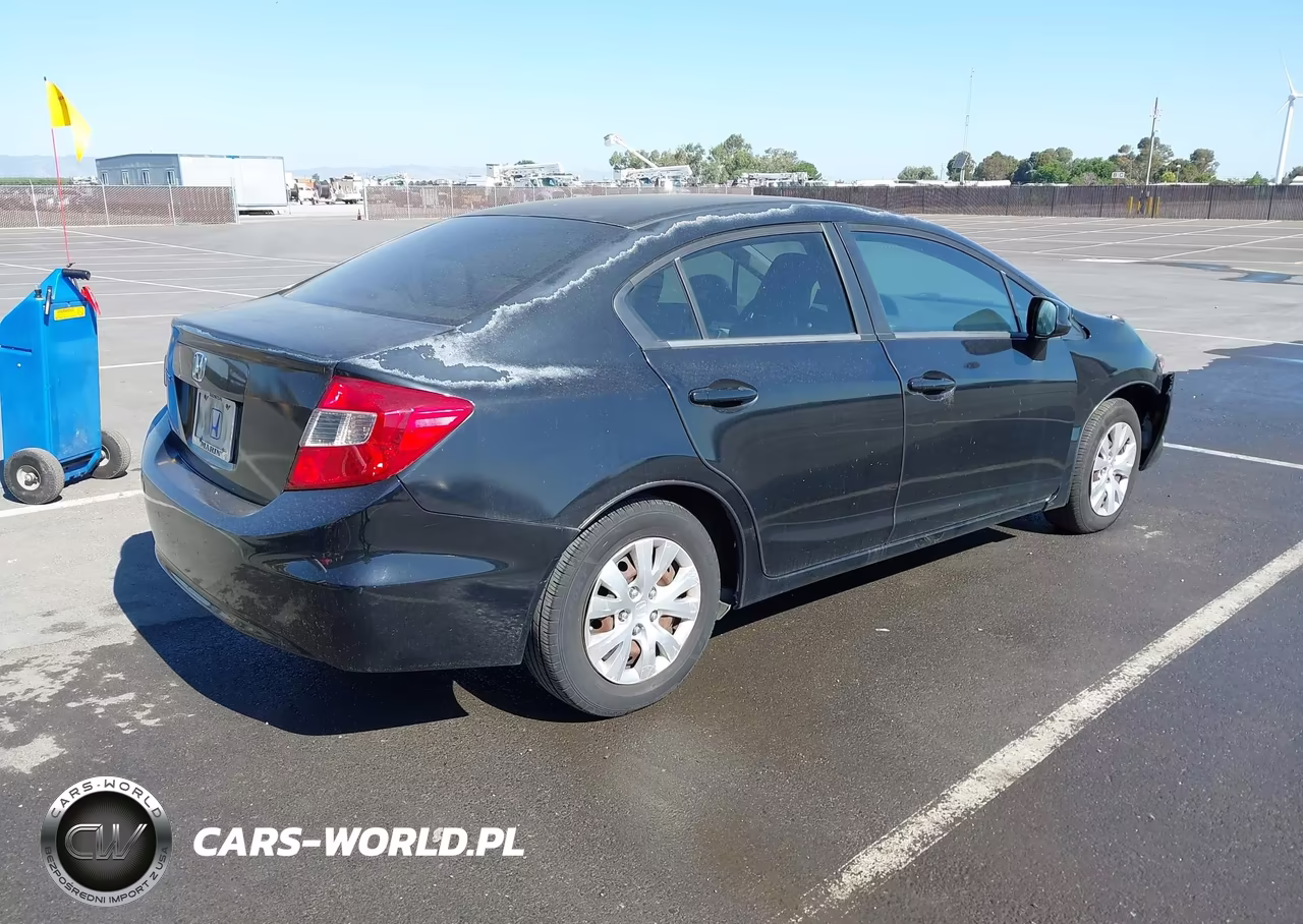 2012 Honda Civic Lx VIN:2HGFB2F5XCH590664 - 4