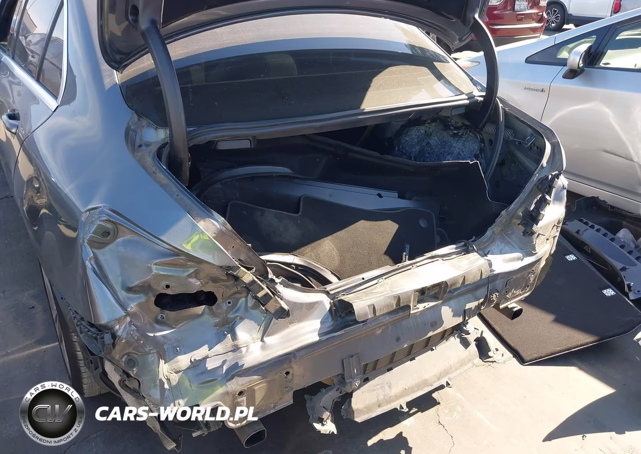 2017 Mercedes-Benz C 300 VIN:55SWF4JB3HU233141 - 6