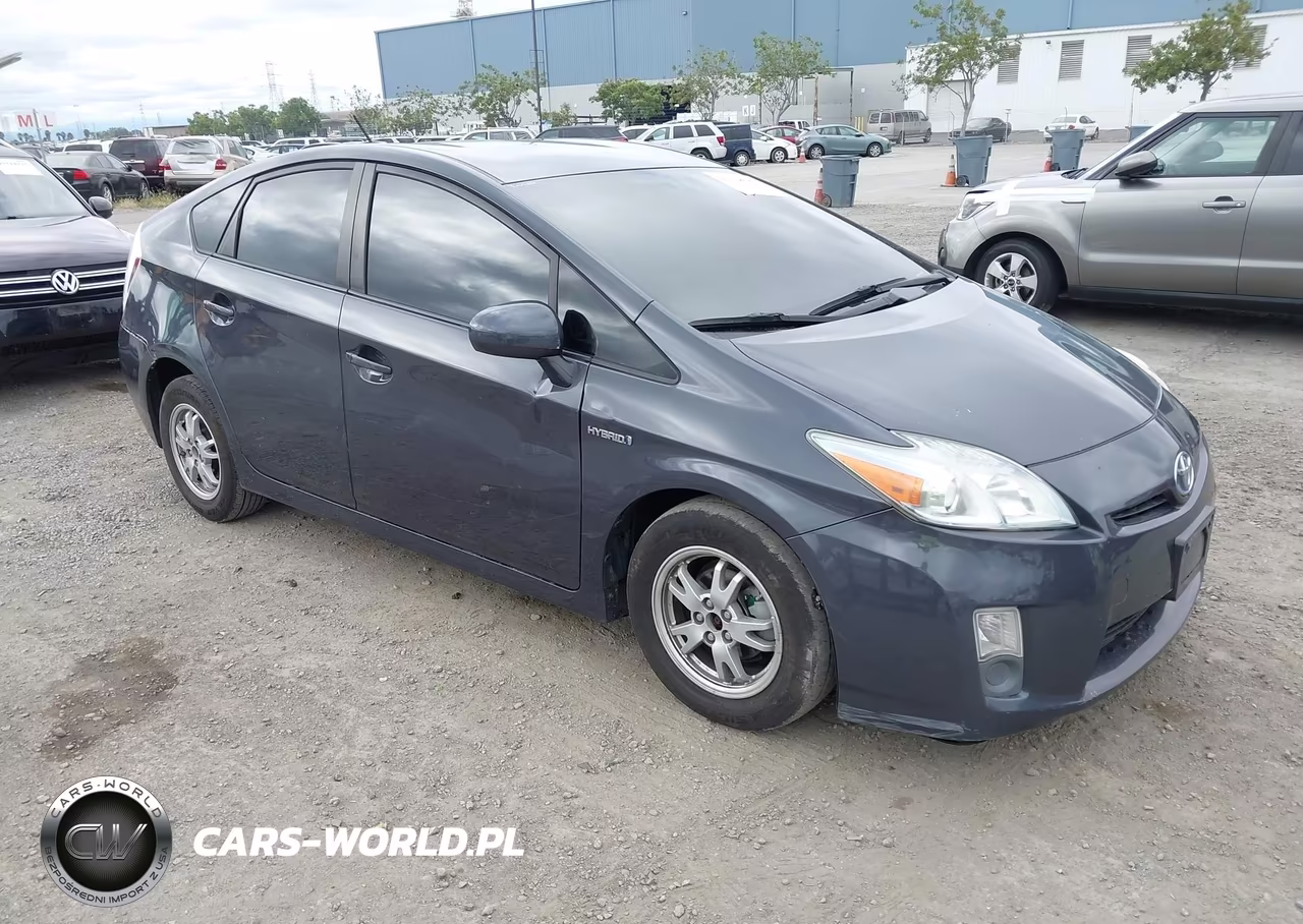 2011 Toyota Prius Two – zdjęcie 1 z 16