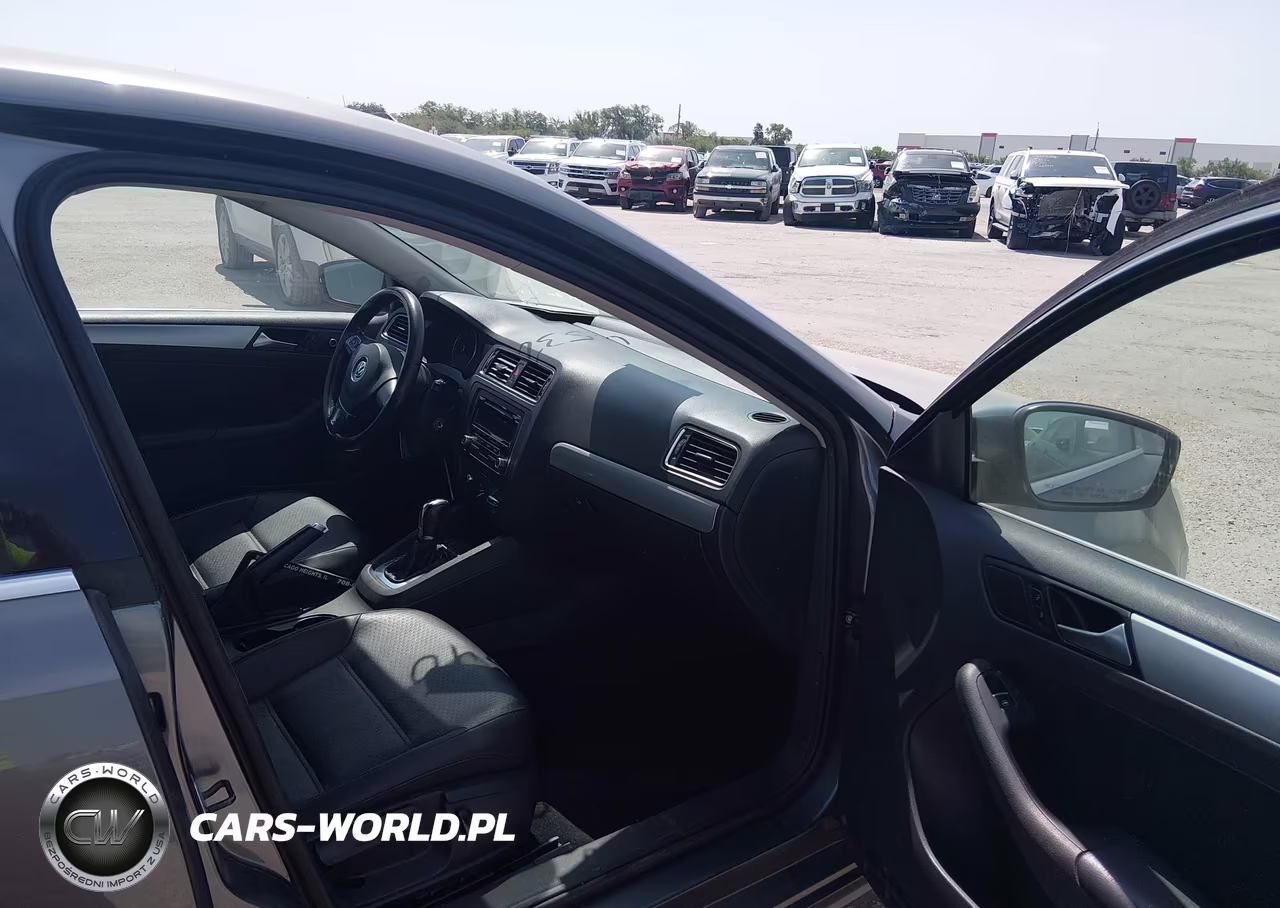 2014 Volkswagen Jetta 1.8T Se VIN:3VWD17AJXEM227745 - 5