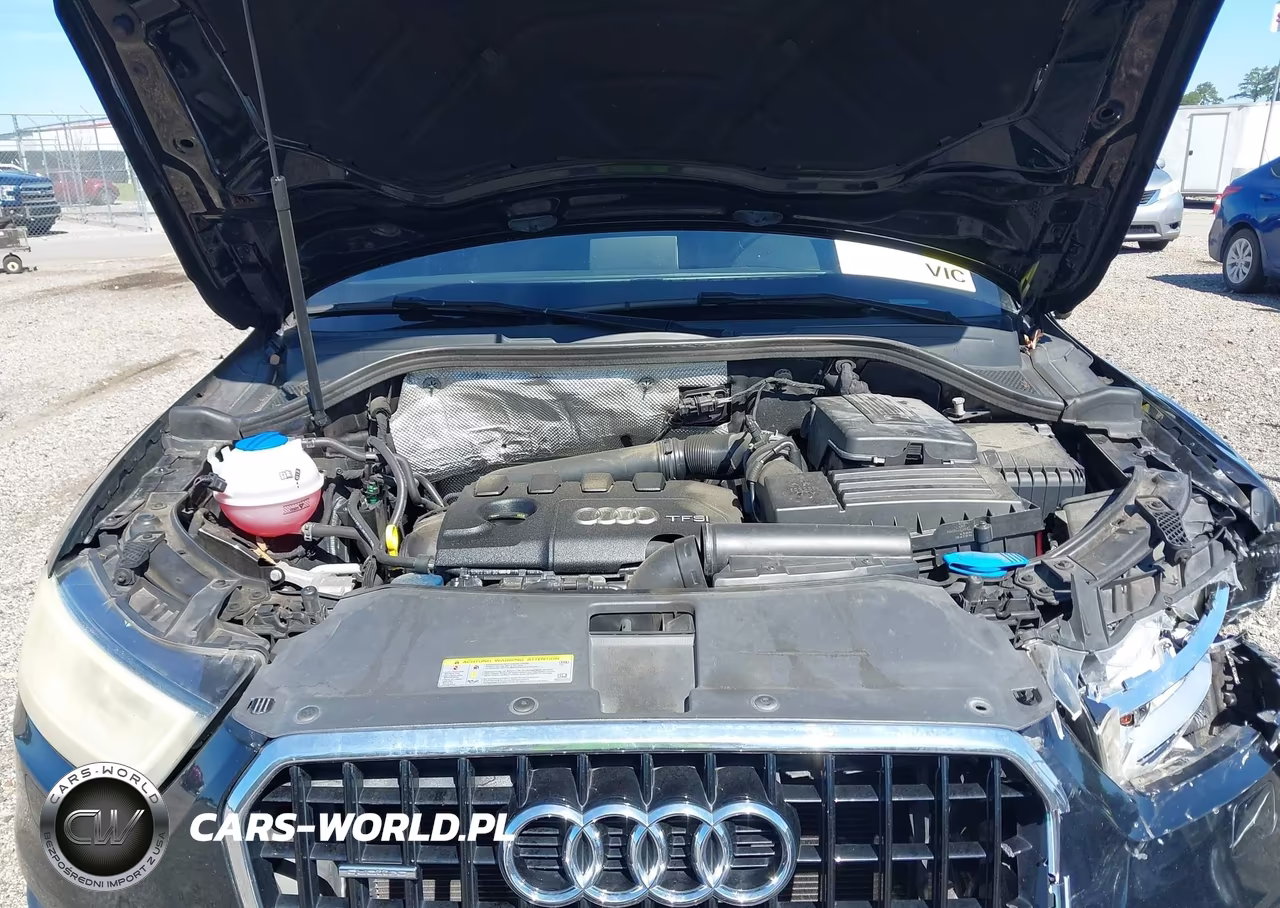 2015 Audi Q3 2.0T Premium Plus VIN:WA1GFCFS9FR007695 - 10
