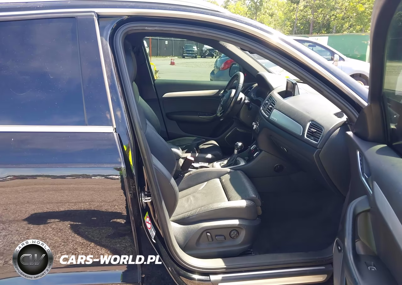 2015 Audi Q3 2.0T Premium Plus VIN:WA1GFCFS9FR007695 - 5