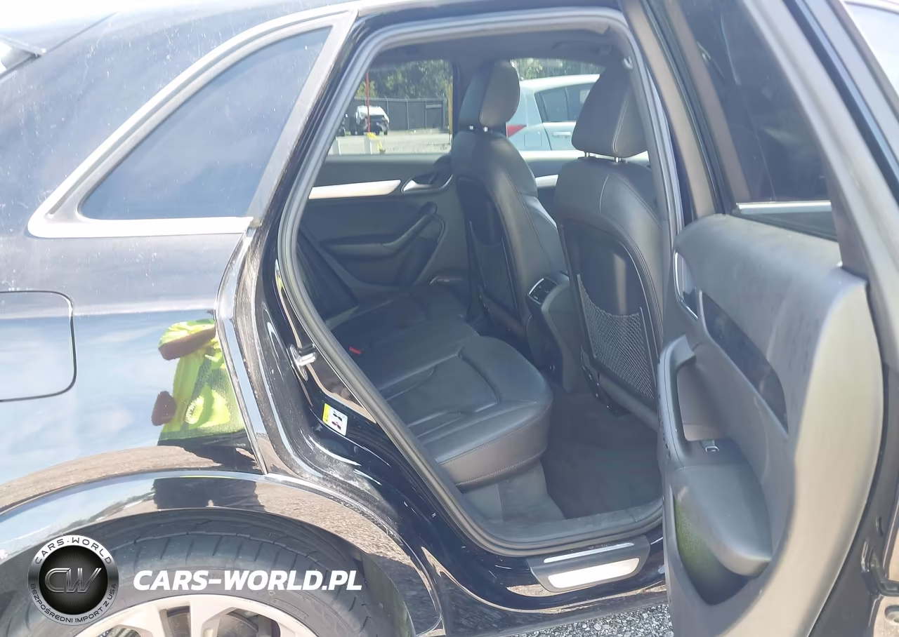 2015 Audi Q3 2.0T Premium Plus VIN:WA1GFCFS9FR007695 - 8