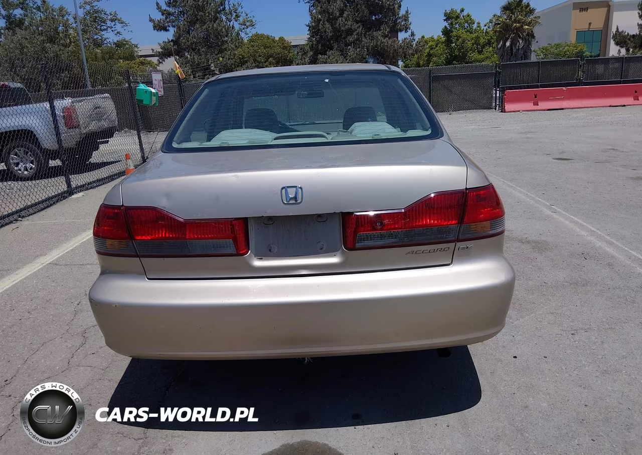 2001 Honda Accord 2.3 Ex VIN:1HGCG66881A031843 - 16
