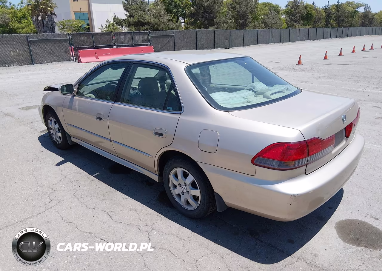2001 Honda Accord 2.3 Ex VIN:1HGCG66881A031843 - 3