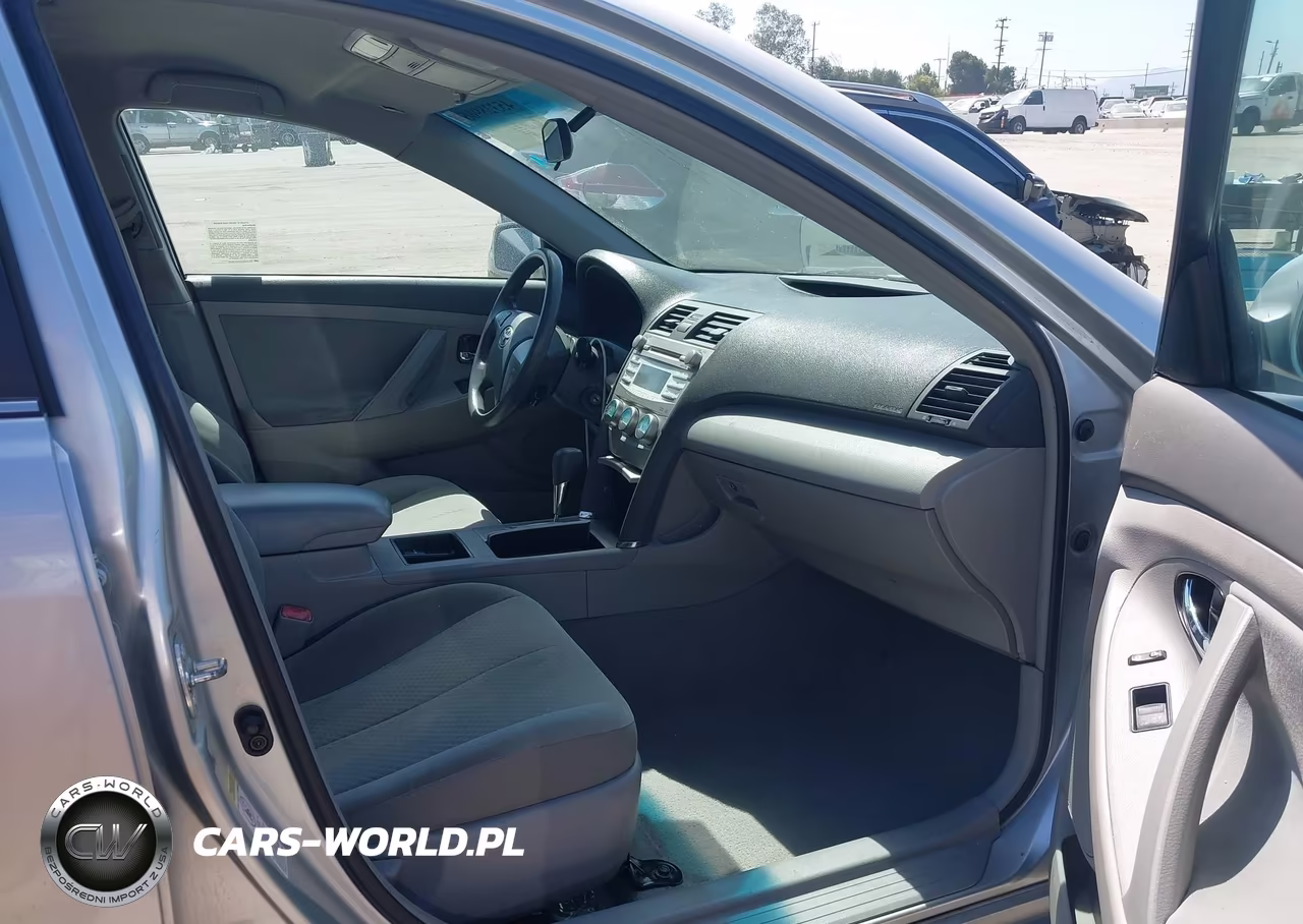 2009 Toyota Camry Le VIN:4T4BE46K59R064472 - 5