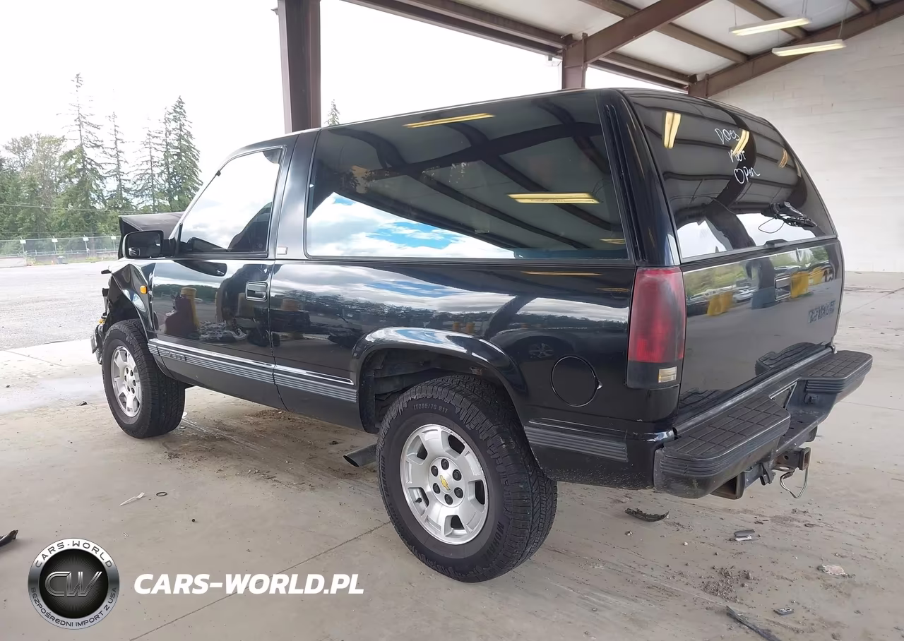 1993 Chevrolet Blazer K1500 VIN:1GNEK18K2PJ301182 - 3