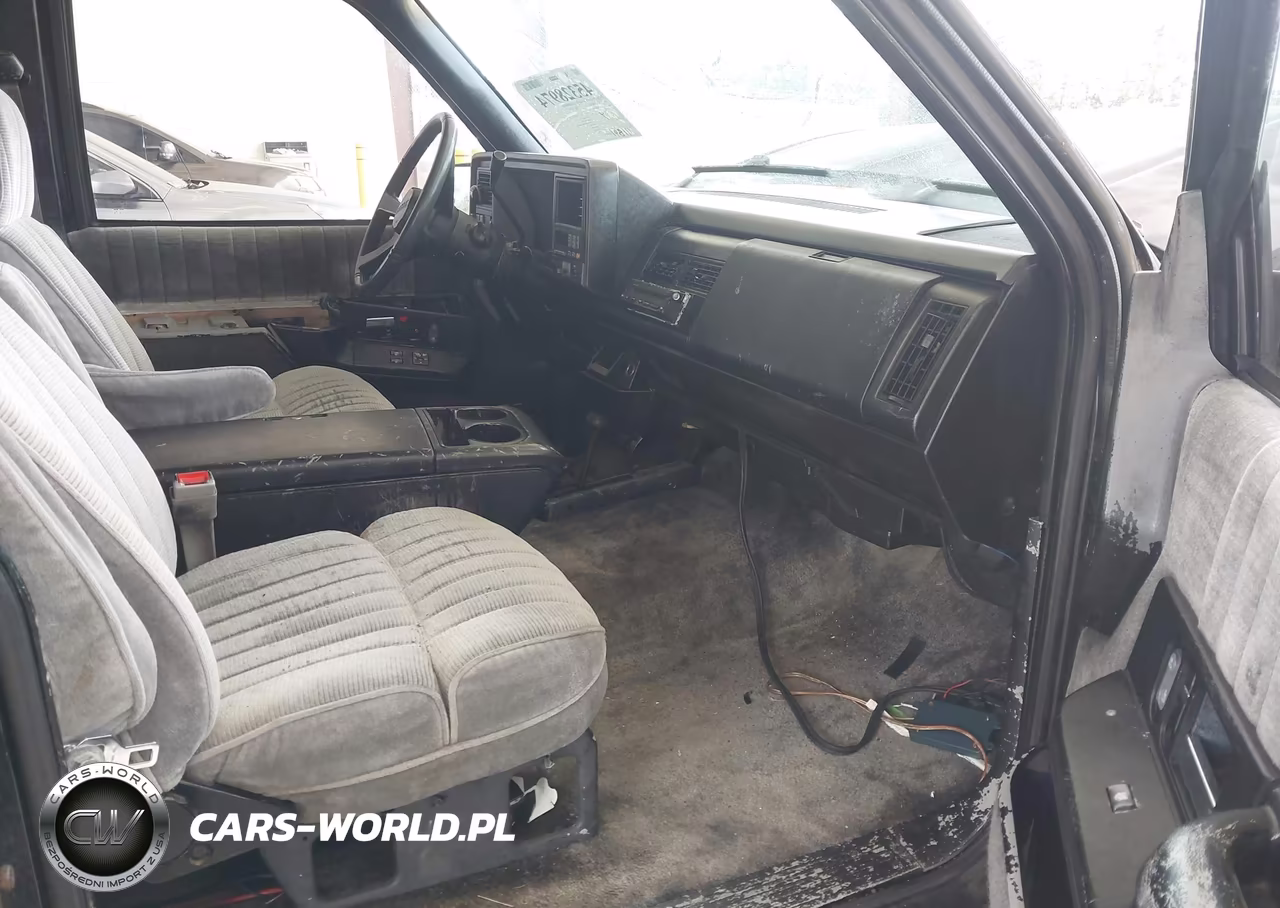 1993 Chevrolet Blazer K1500 VIN:1GNEK18K2PJ301182 - 5