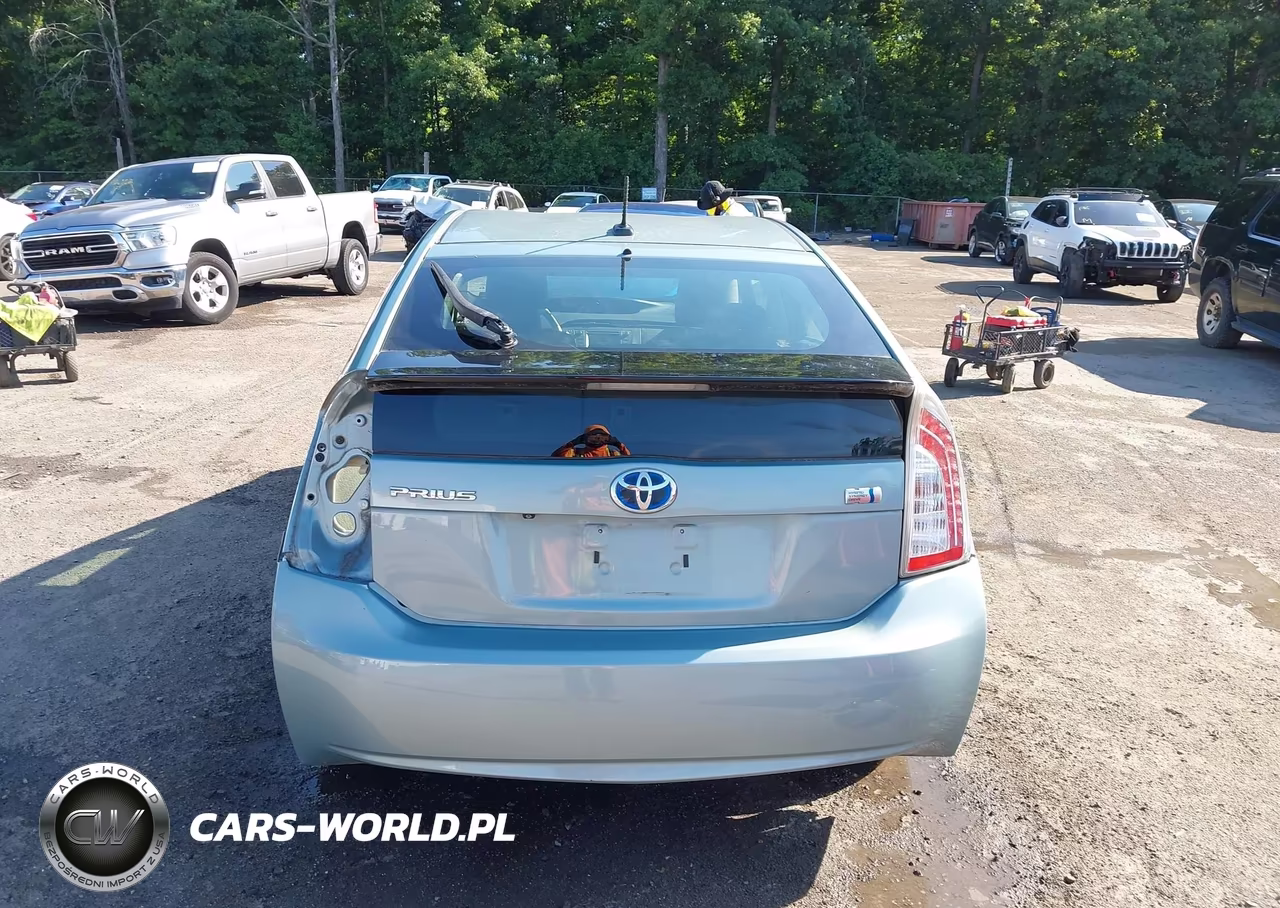 2012 Toyota Prius Three VIN:JTDKN3DU9C1491322 - 17