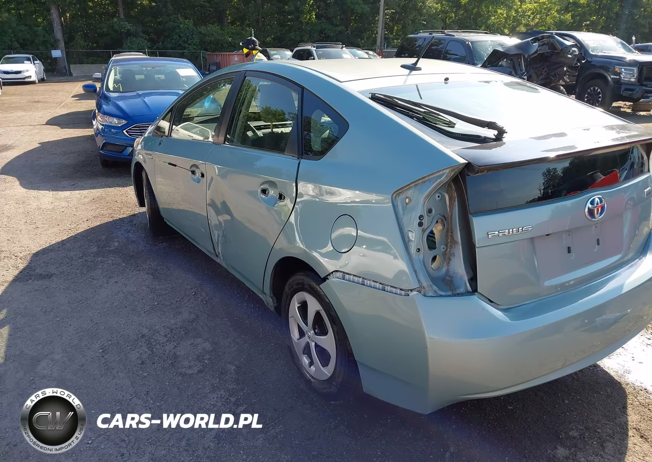 2012 Toyota Prius Three VIN:JTDKN3DU9C1491322 - 6