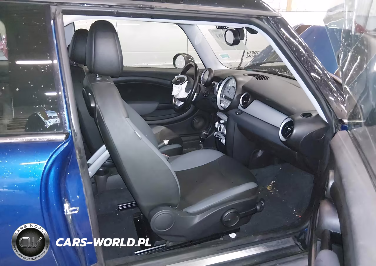 2009 Mini Cooper Clubman VIN:WMWML33589TX33956 - 5