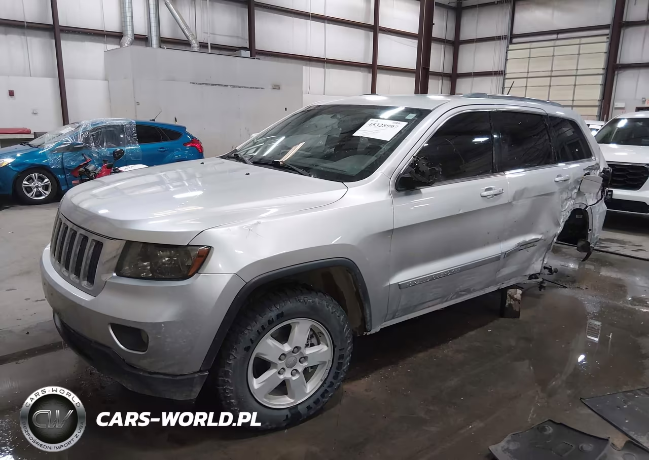 2012 Jeep Grand Cherokee Laredo VIN:1C4RJFAGXCC359300 - 2