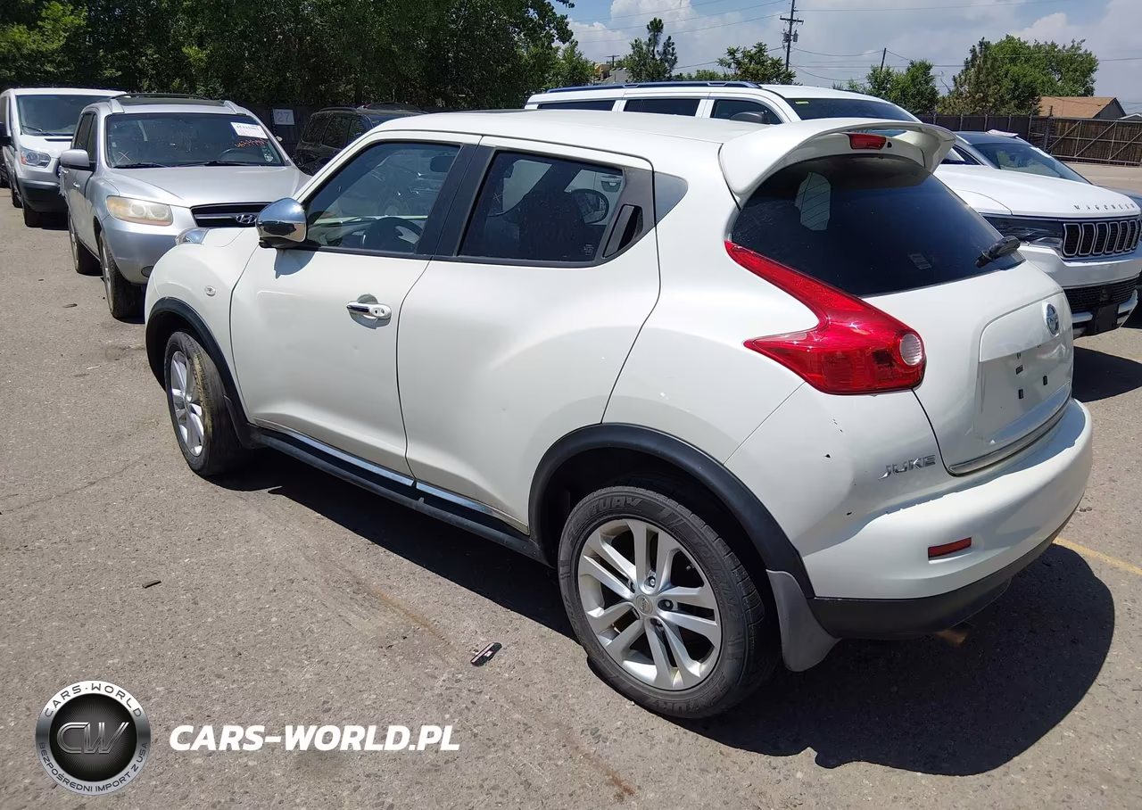 2011 Nissan Juke Sl VIN:JN8AF5MV9BT015124 - 3