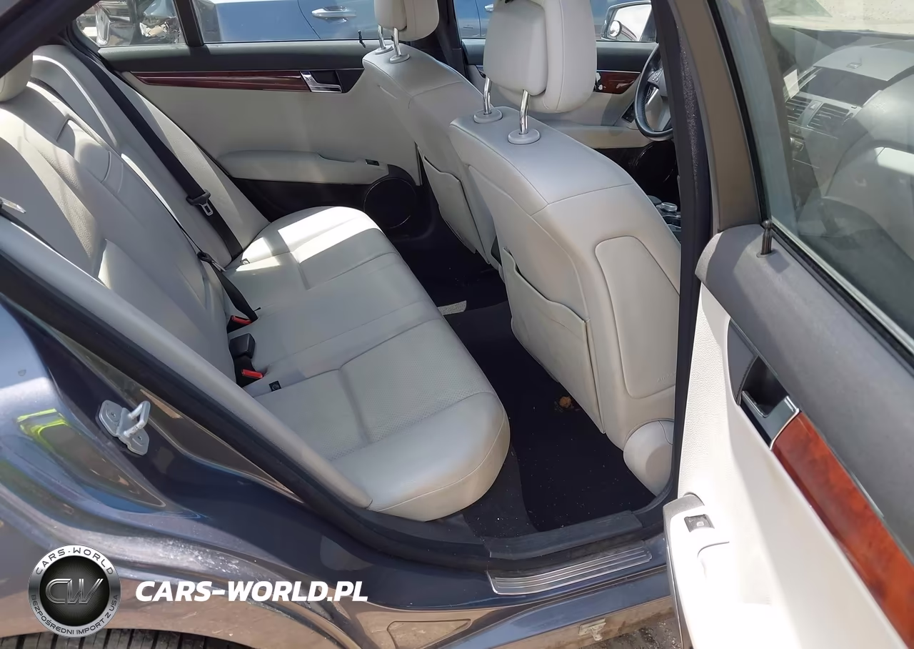 2011 Mercedes-Benz C 300 Luxury-Sport VIN:WDDGF5EB8BR180093 - 8