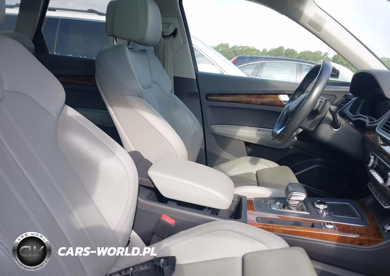 2018 Audi Q5 2.0T Premium-2.0T Tech Premium VIN:WA1CNAFY0J2088212 - 5