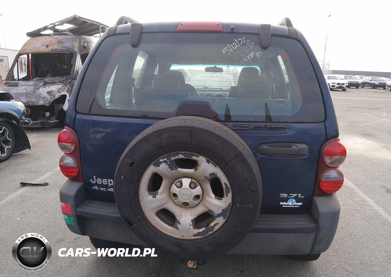2006 Jeep Liberty Sport VIN:1J4GL48K76W228175 - 17