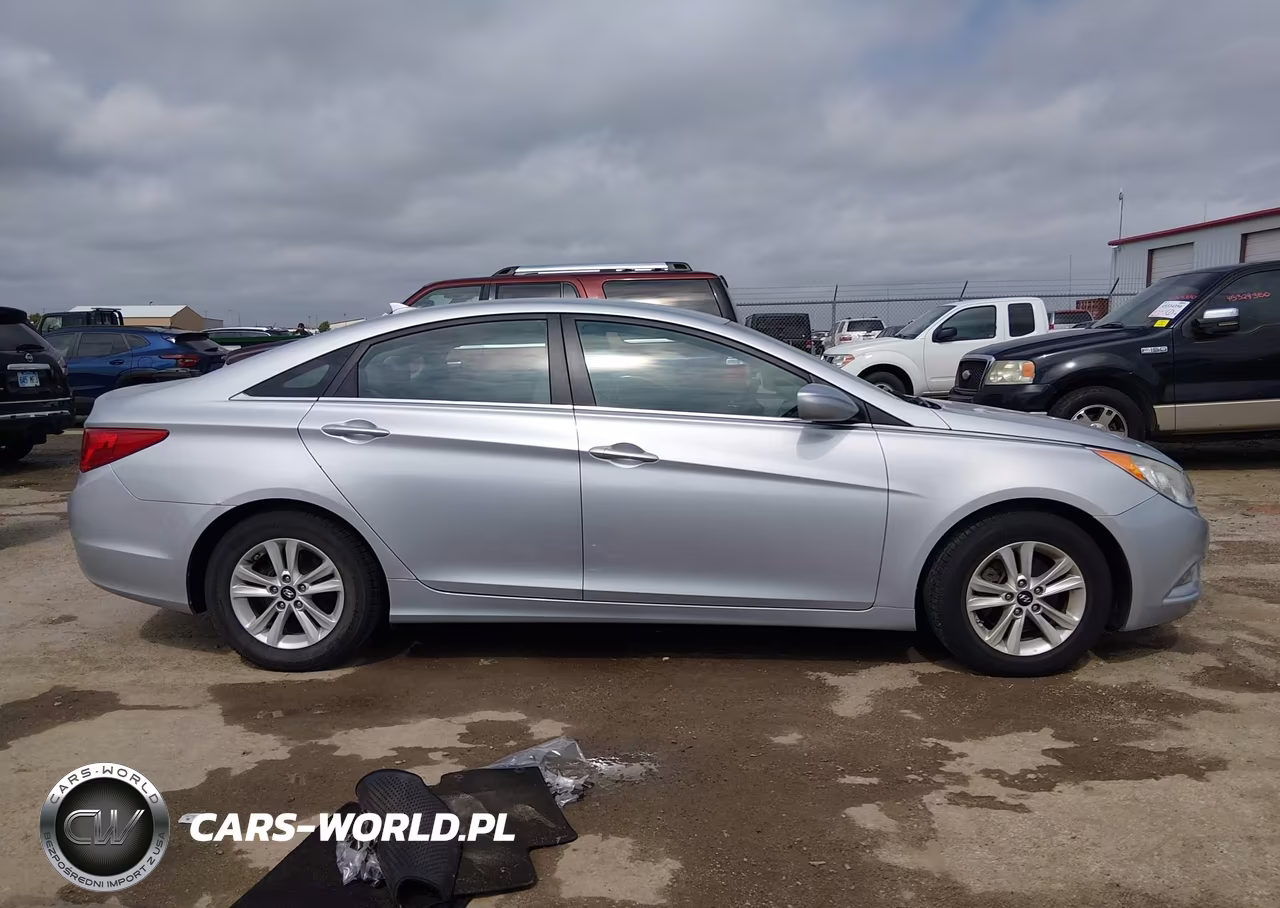 2013 Hyundai Sonata Gls VIN:5NPEB4AC3DH723348 - 13