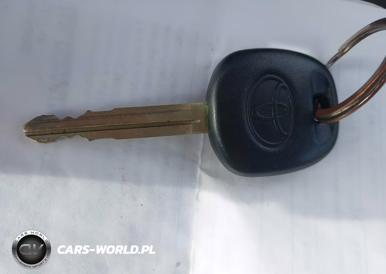 TOYOTA CAMRY BASE VIN:4T1BE46K29U311411 - 11