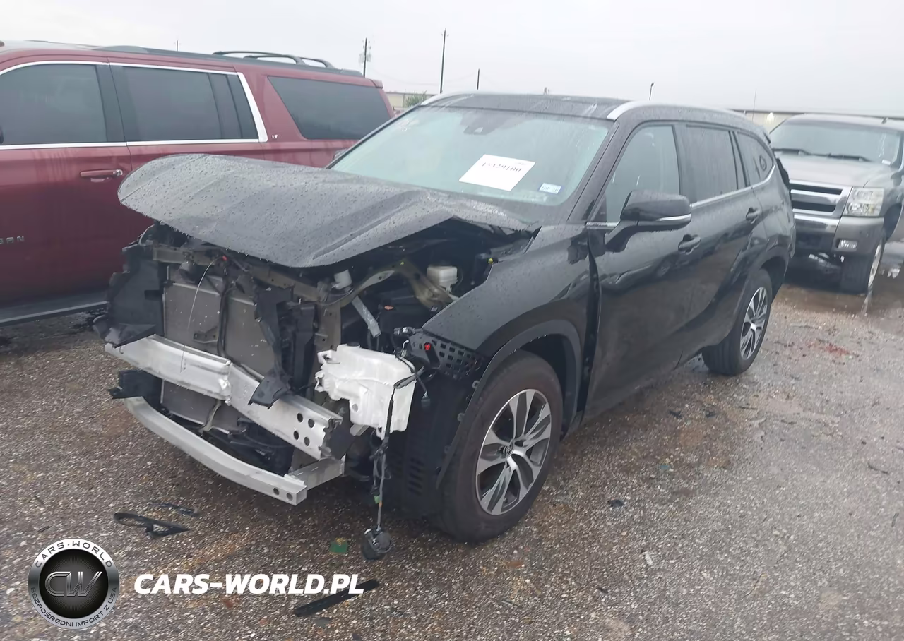 2023 Toyota Highlander Xle VIN:5TDKDRAH4PS035587 - 2